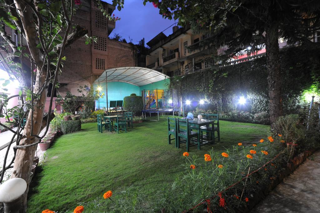 Acme Guest House Kathmandu Exterior photo